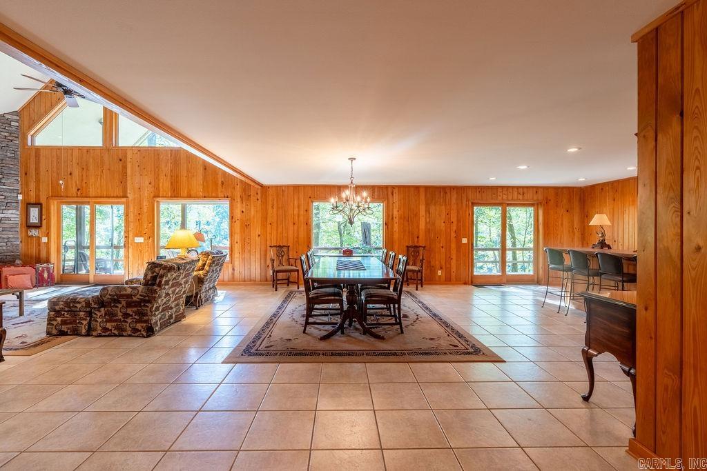 RIVER CREST - Residential