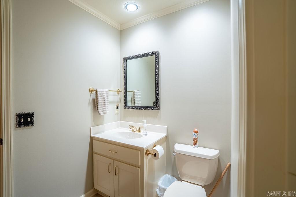 RIVER CREST - Residential