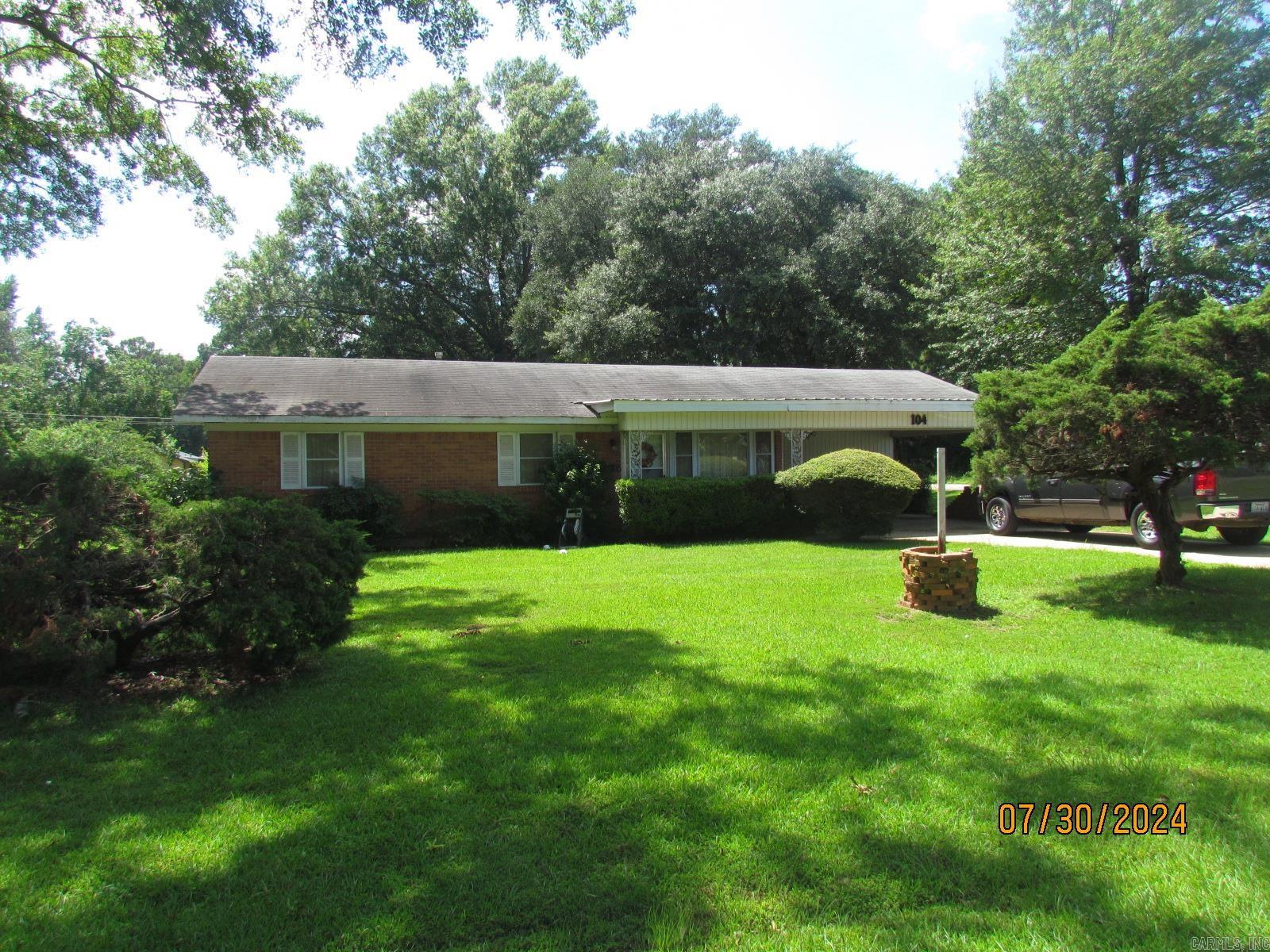 View Crossett, AR 71635 property