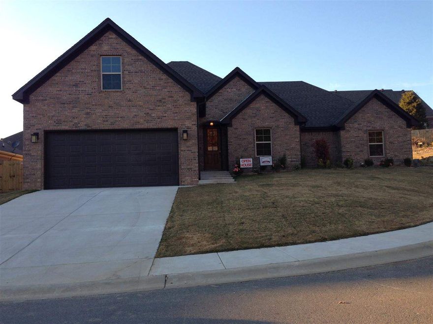 Beautiful new construction 100% brick home with covered back porch. 3 bedroom 2 full baths with office and bonus room. Granite countertops, crown molding. Gas log fireplace with built ins, custom tile shower in master bathroom. Open plan with large island in kitchen. Energy efficient windows, cellulose insulation in walls and attic. Tile, 12mil hand scraped floor, carpet in bedrooms. Qualifies for RD.