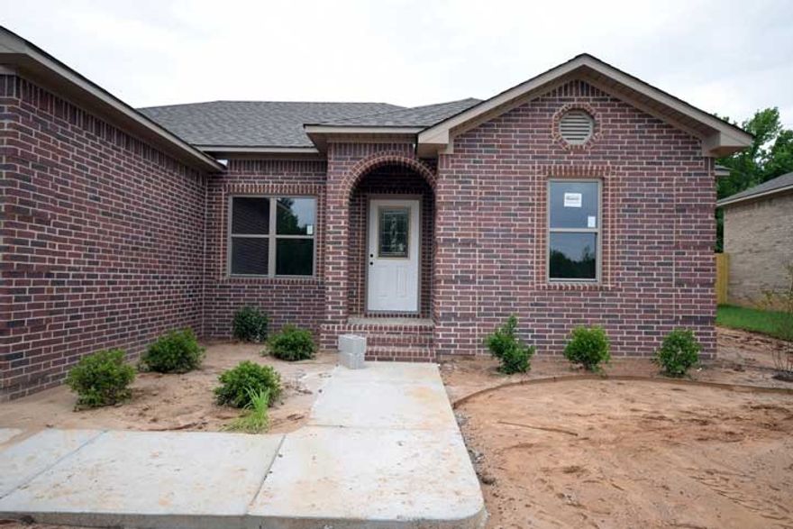 Gorgeous 4 bed/2 bath,custom features throughout,crown molding,tumbled stone back splash,kitchen pantry,under cabinet lighting,ceramic floors in all wet areas,GE stainless steal appliances throughout,Master offers luxurious bathroom,double marble vanity,large walk in closet w/builtin shelving,vaulted ceiling,custom colors,landscaped/mulched,gutters,home includes ceiling fans in all rooms!Oversized yard .Take the virtual tour today,no money down, builder pays closing costs!