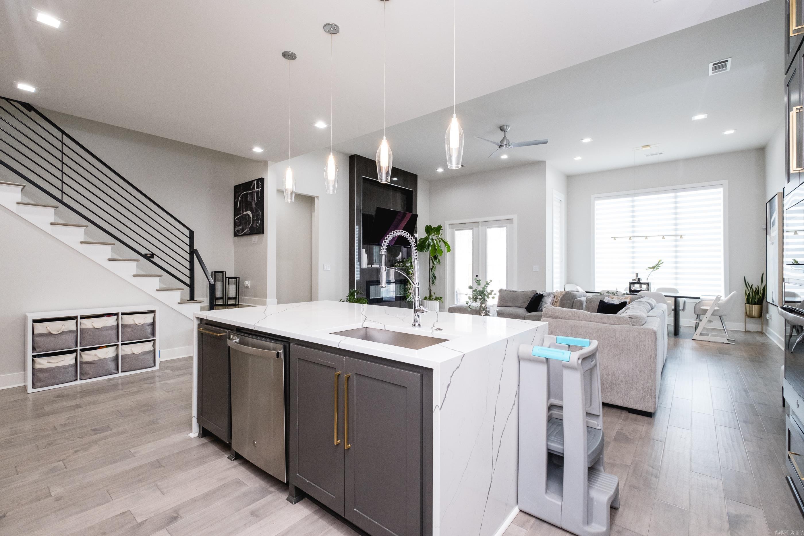 WILDWOOD PLACE - Residential