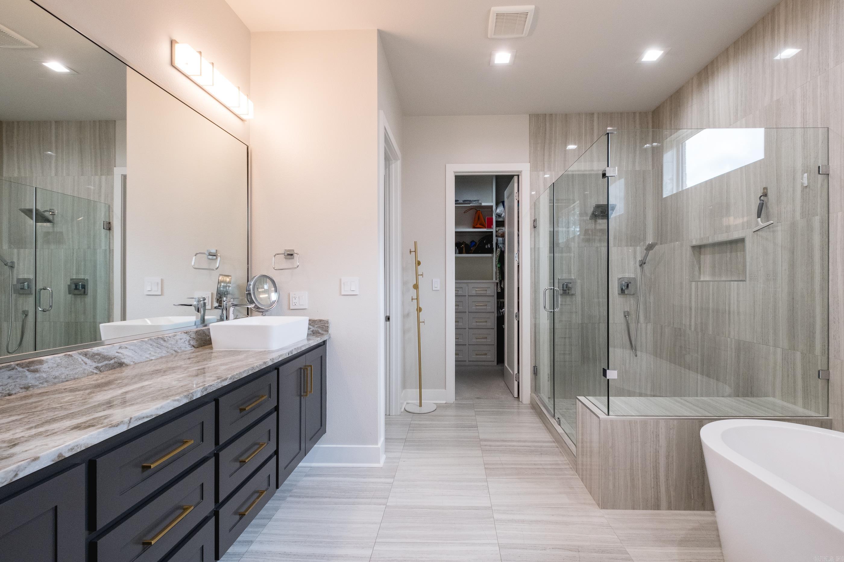 WILDWOOD PLACE - Residential