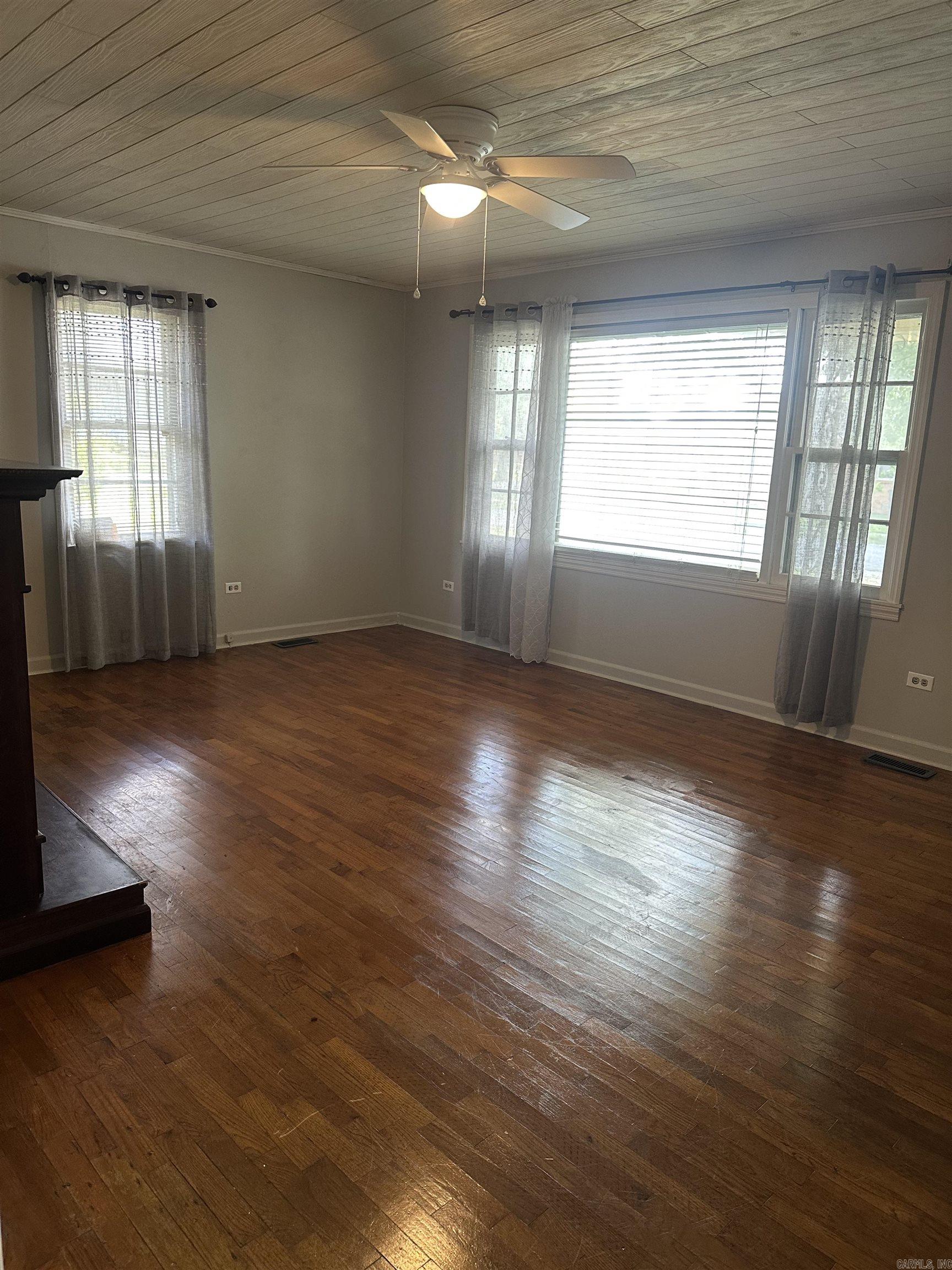 RHODES & TAYLOR - Residential
