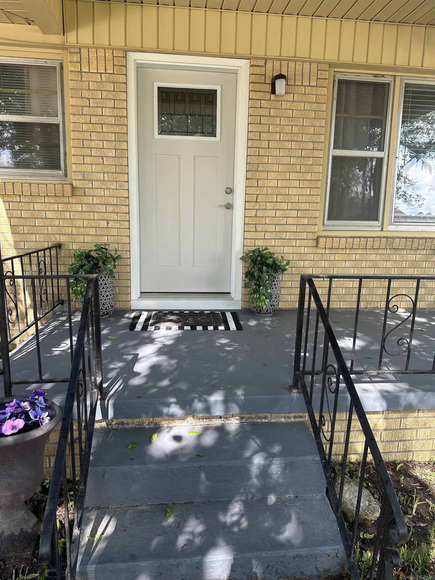 RHODES & TAYLOR - Residential