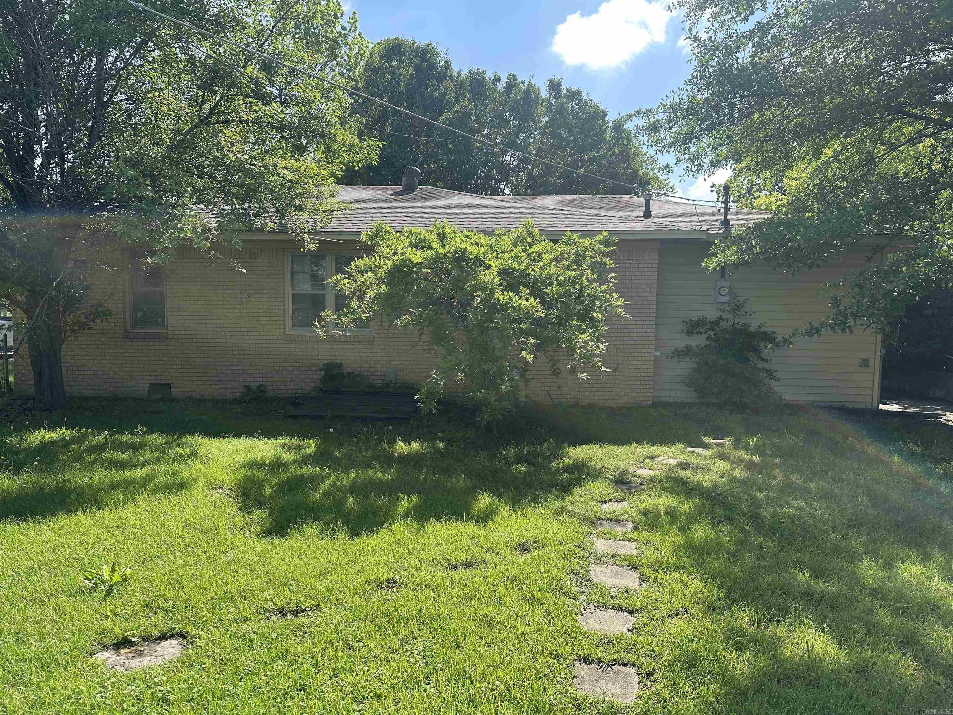 RHODES & TAYLOR - Residential