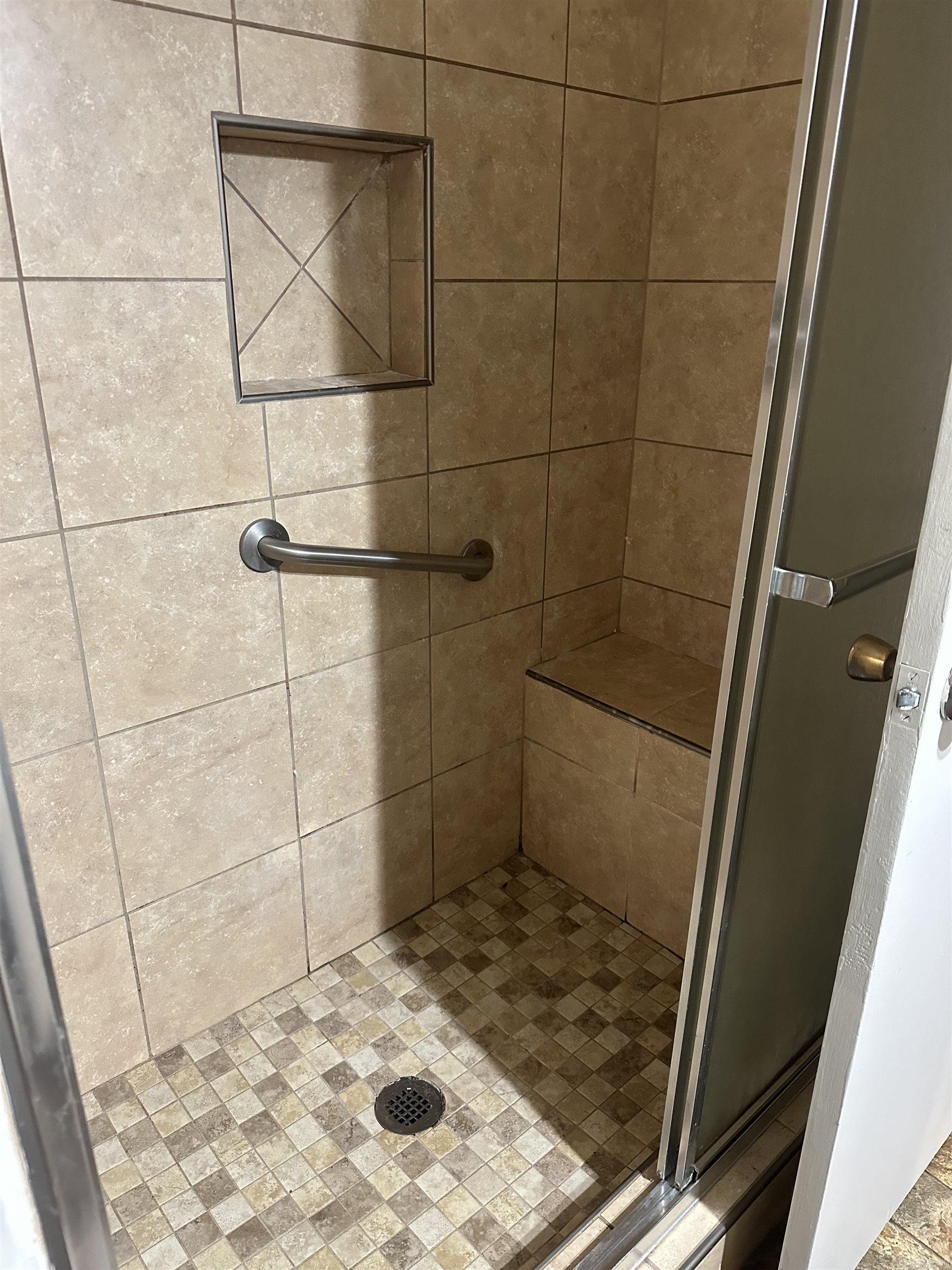 RHODES & TAYLOR - Residential