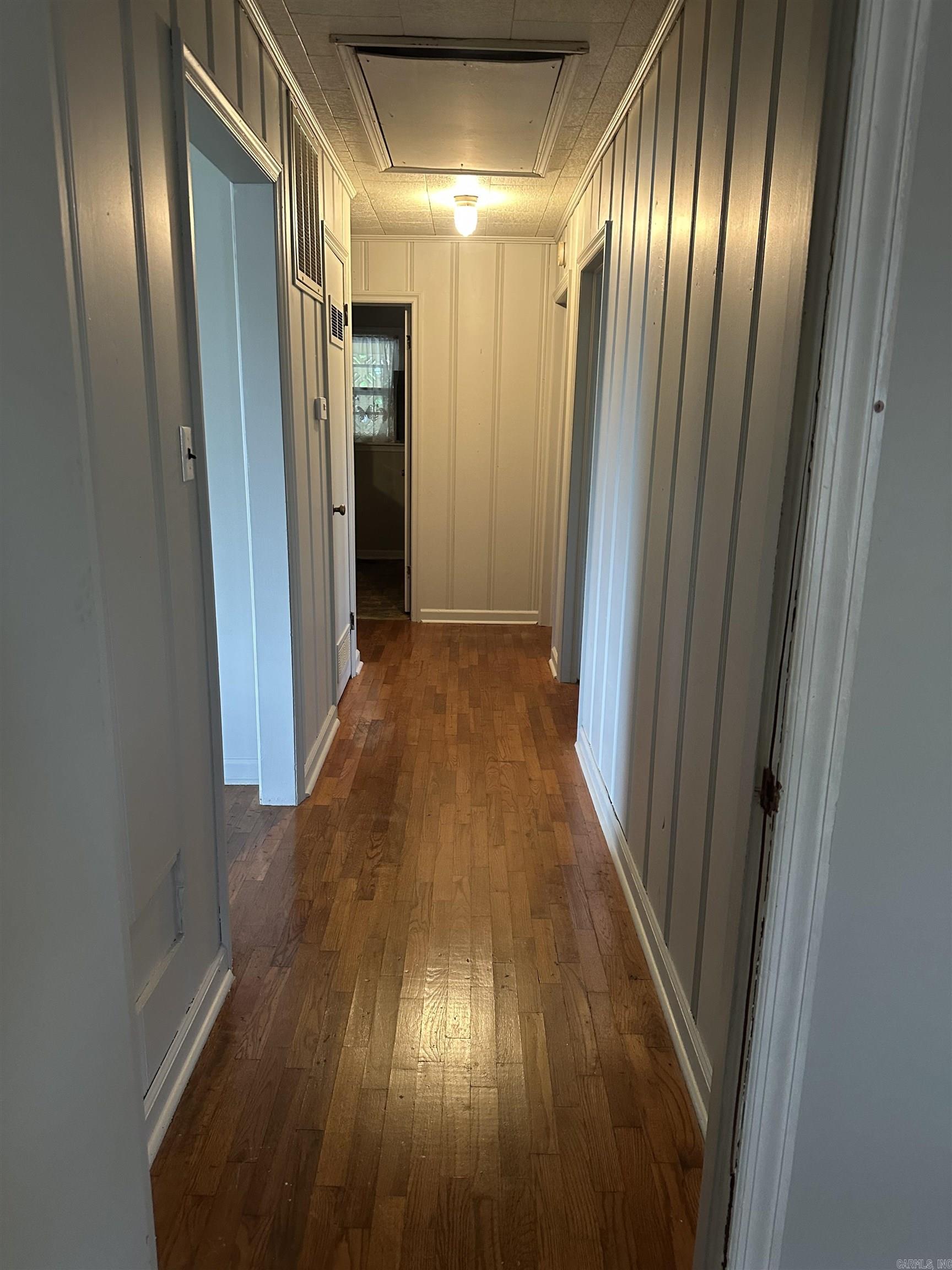 RHODES & TAYLOR - Residential