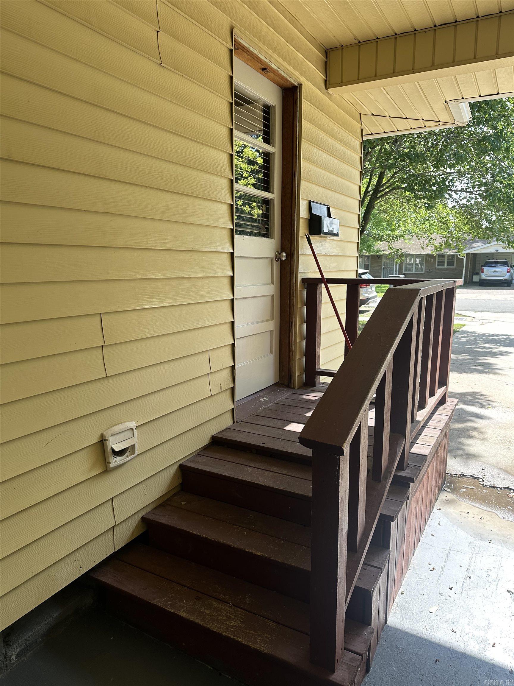 RHODES & TAYLOR - Residential