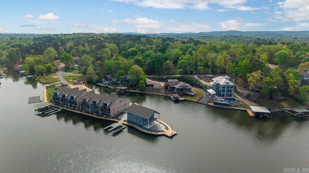 GRAND POINTE VIEW HPR - Residential