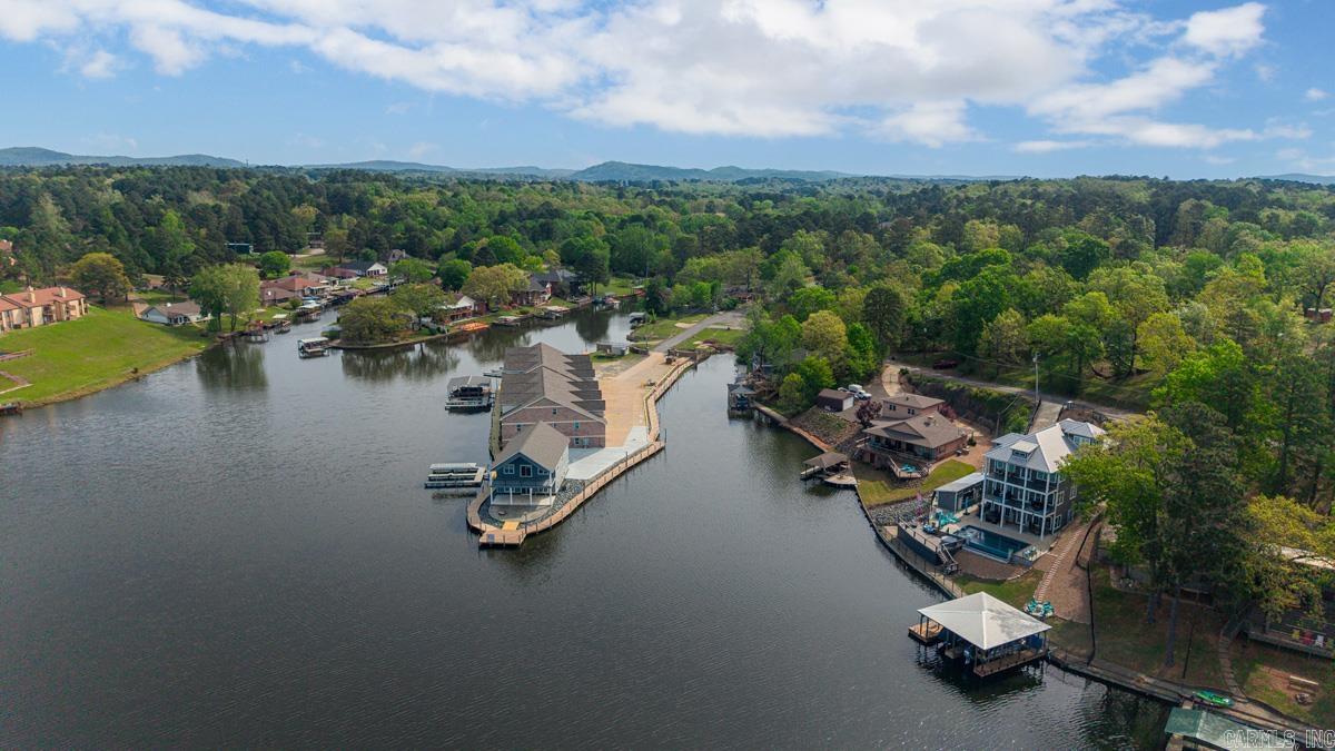 GRAND POINTE VIEW HPR - Residential