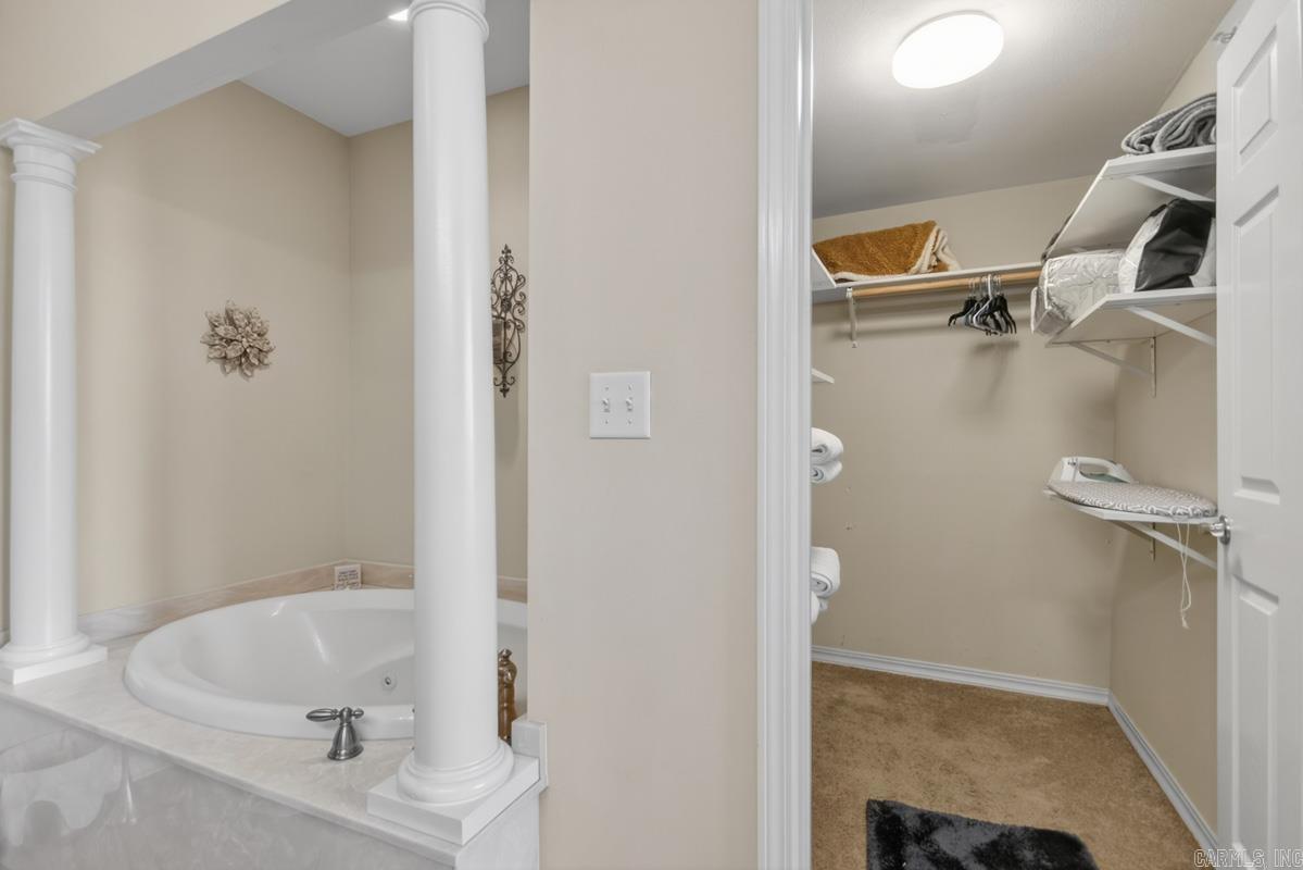 GRAND POINTE VIEW HPR - Residential