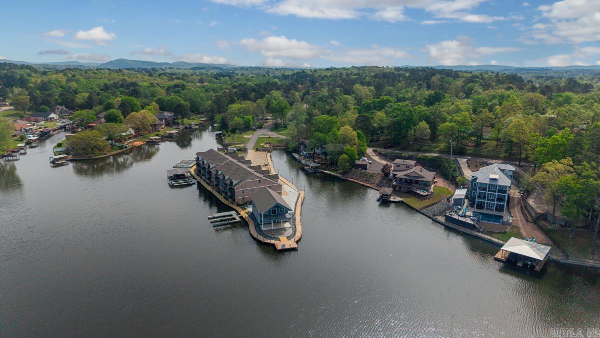 GRAND POINTE VIEW HPR - Residential