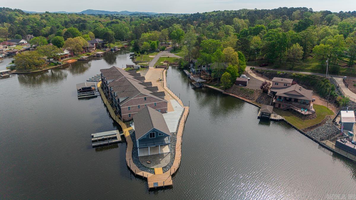 GRAND POINTE VIEW HPR - Residential