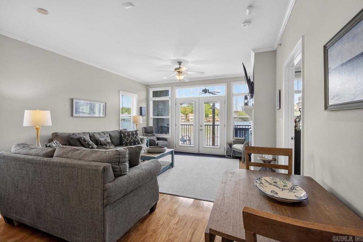 GRAND POINTE VIEW HPR - Residential