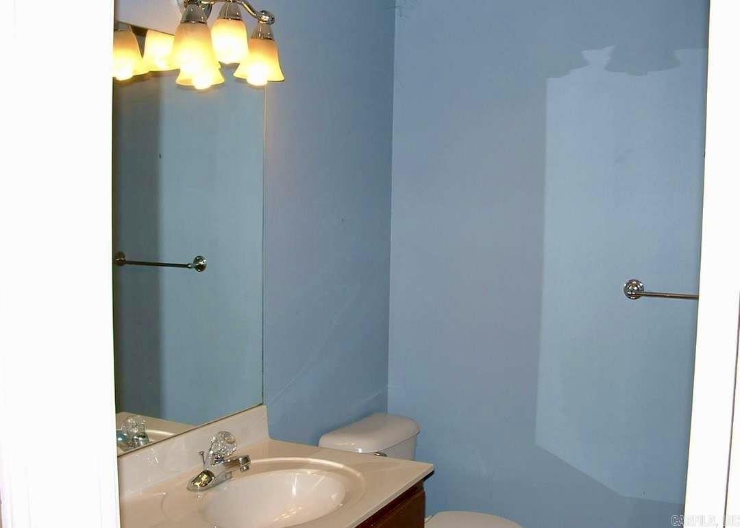 JUSTIN PLACE - Residential