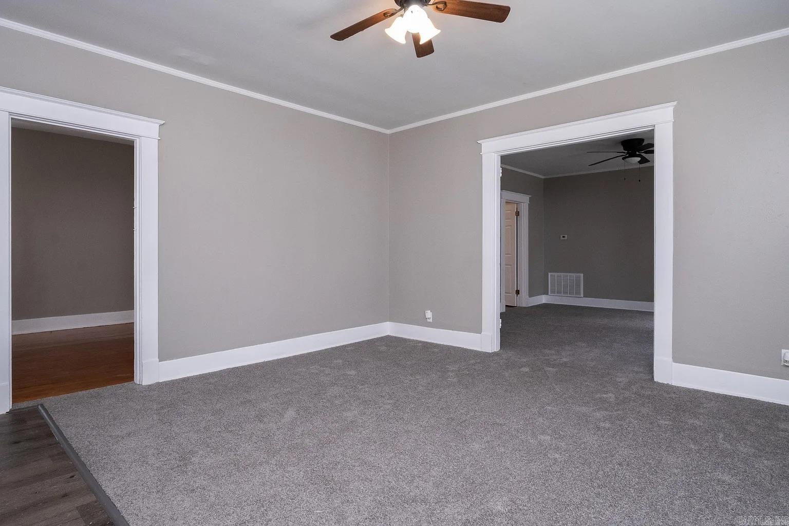 JONES & WORTHEN - Residential