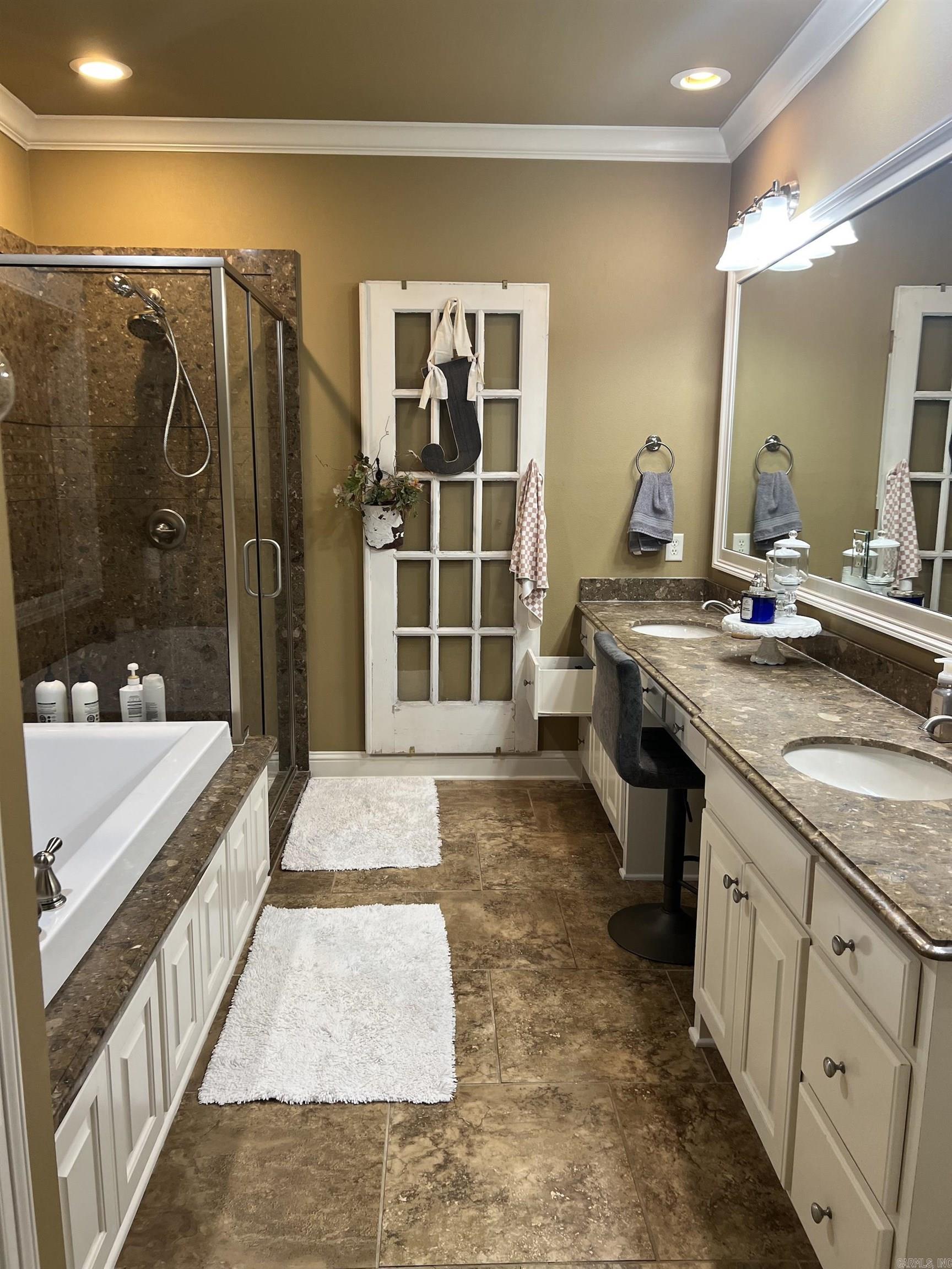 CLUB WEST ESTATES - Residential