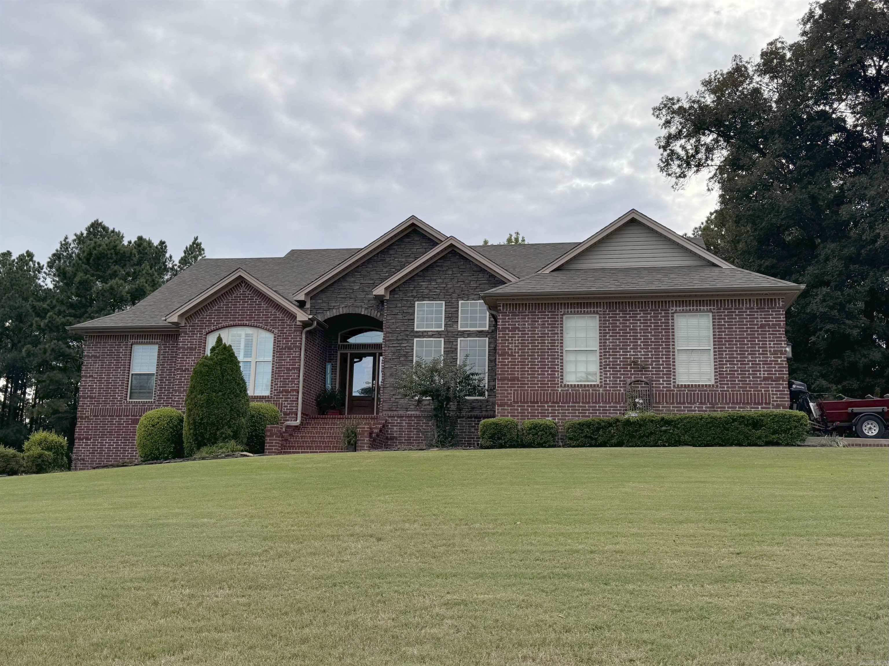 CLUB WEST ESTATES - Residential