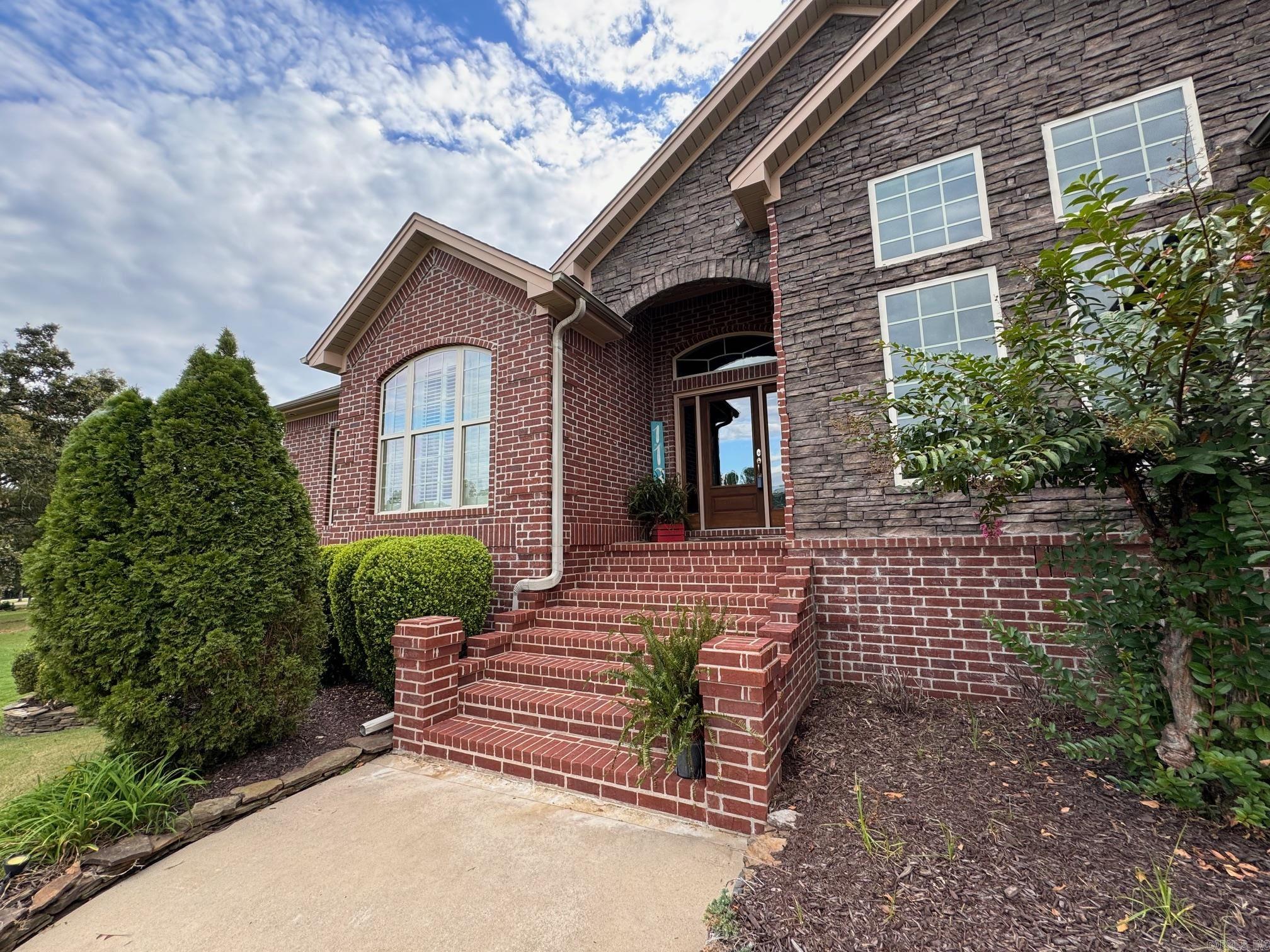 CLUB WEST ESTATES - Residential