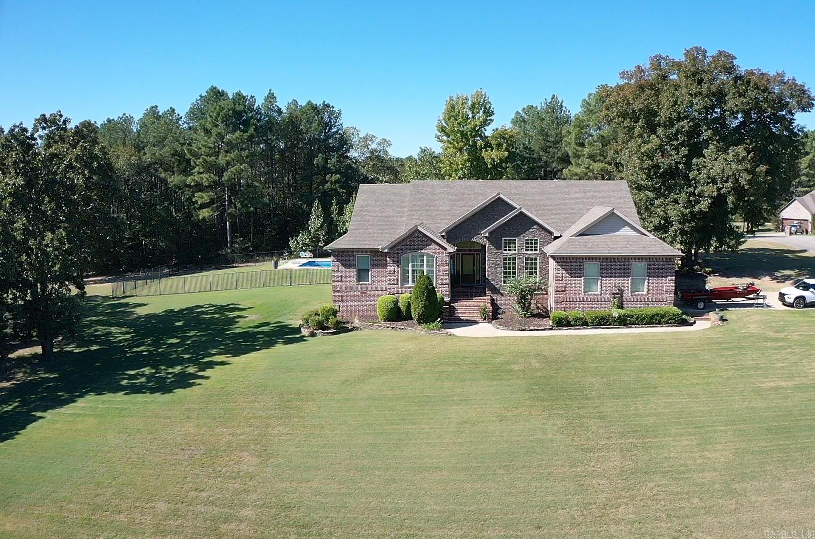 CLUB WEST ESTATES - Residential