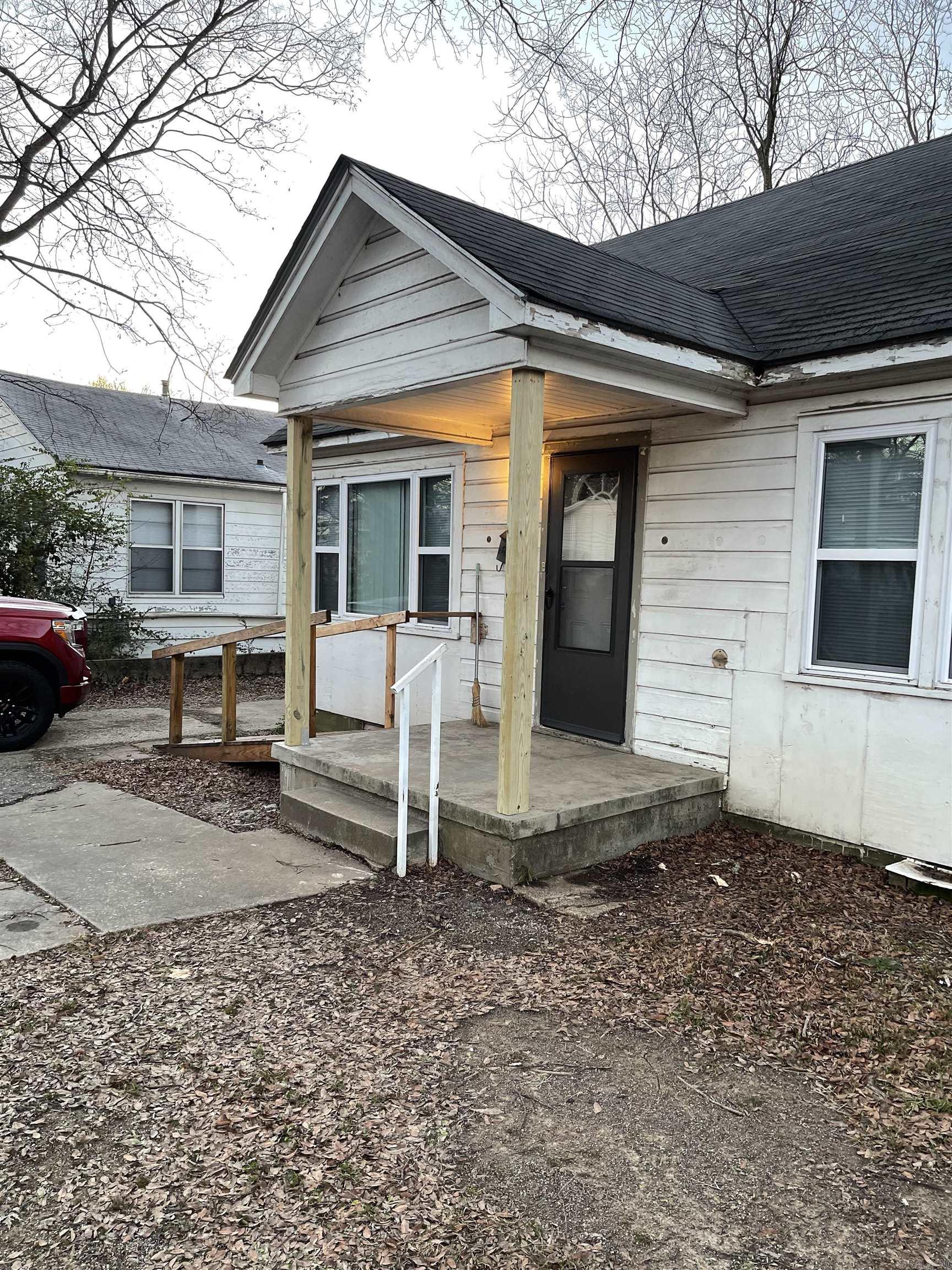 Burroughs JH - Residential