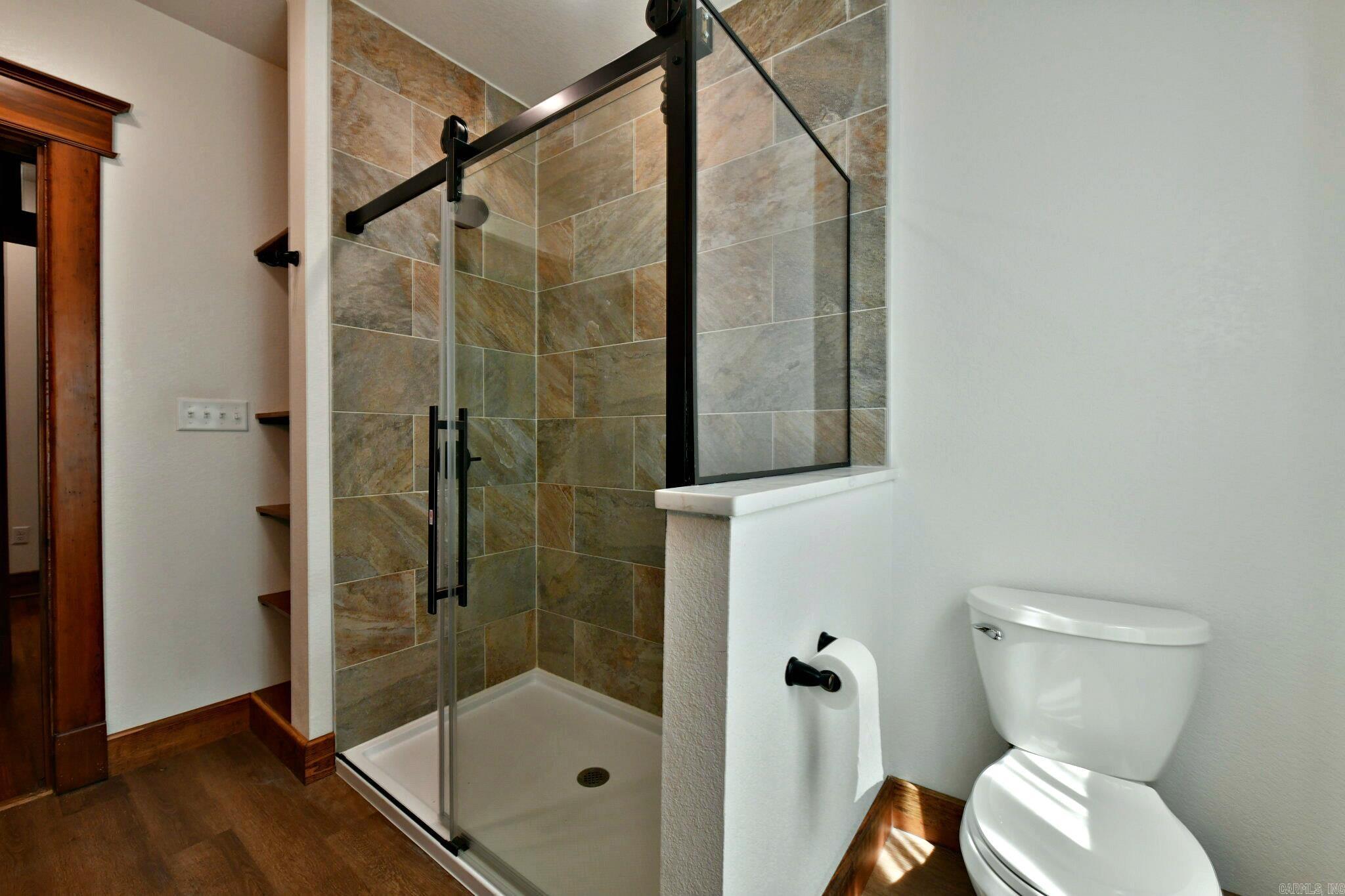 Mena Original - Residential Lease