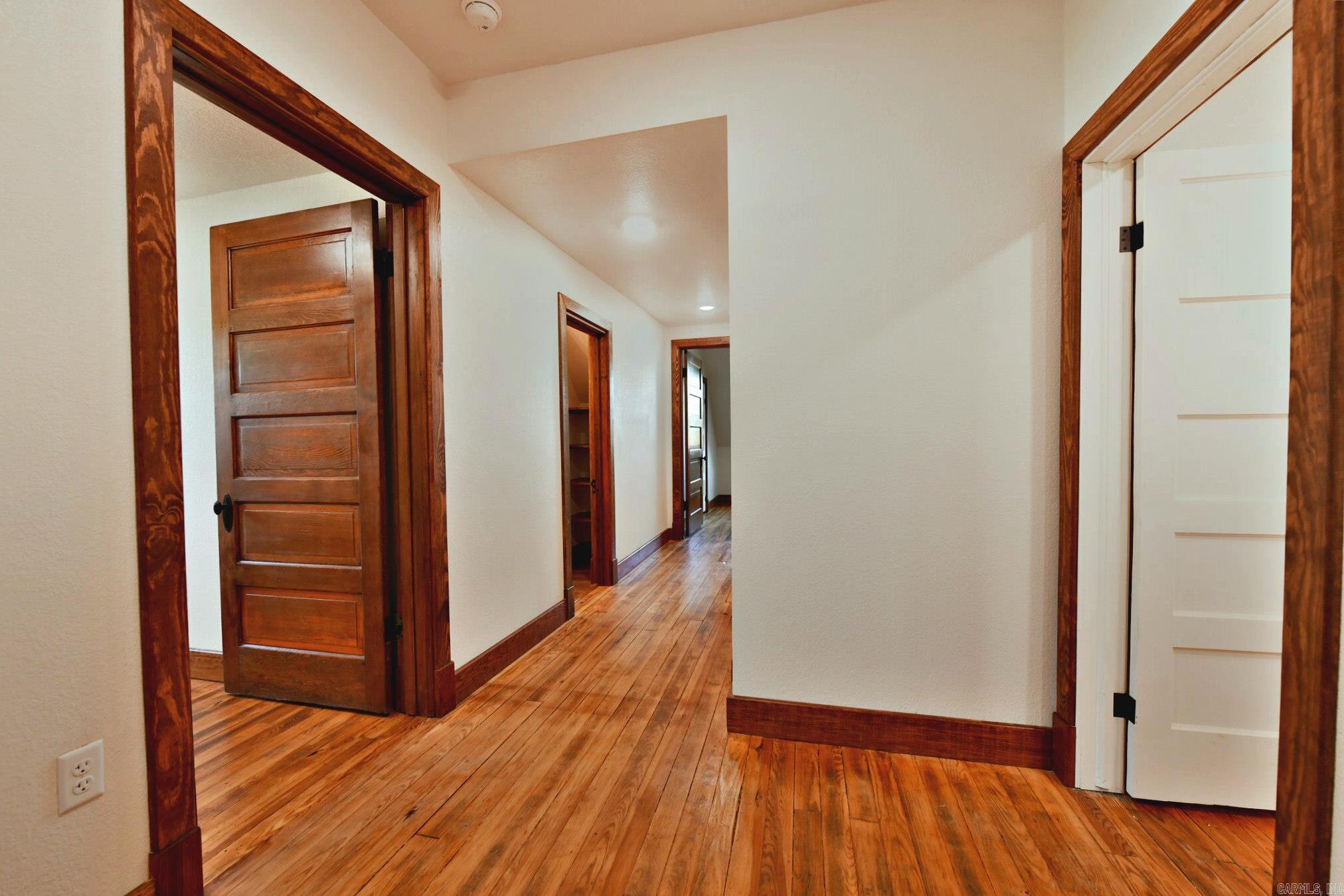 Mena Original - Residential Lease