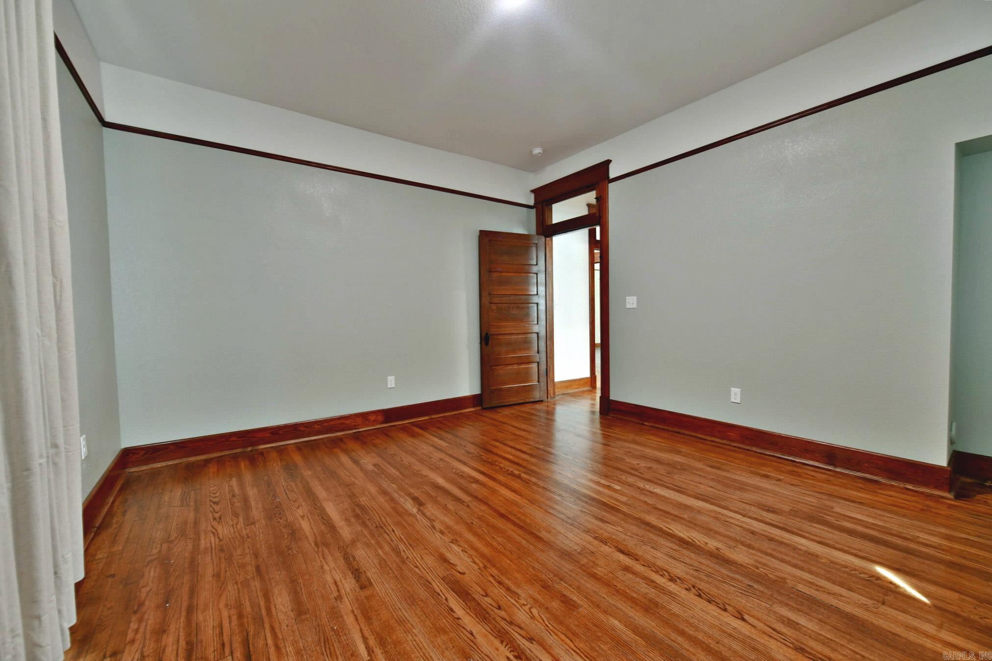 Mena Original - Residential Lease