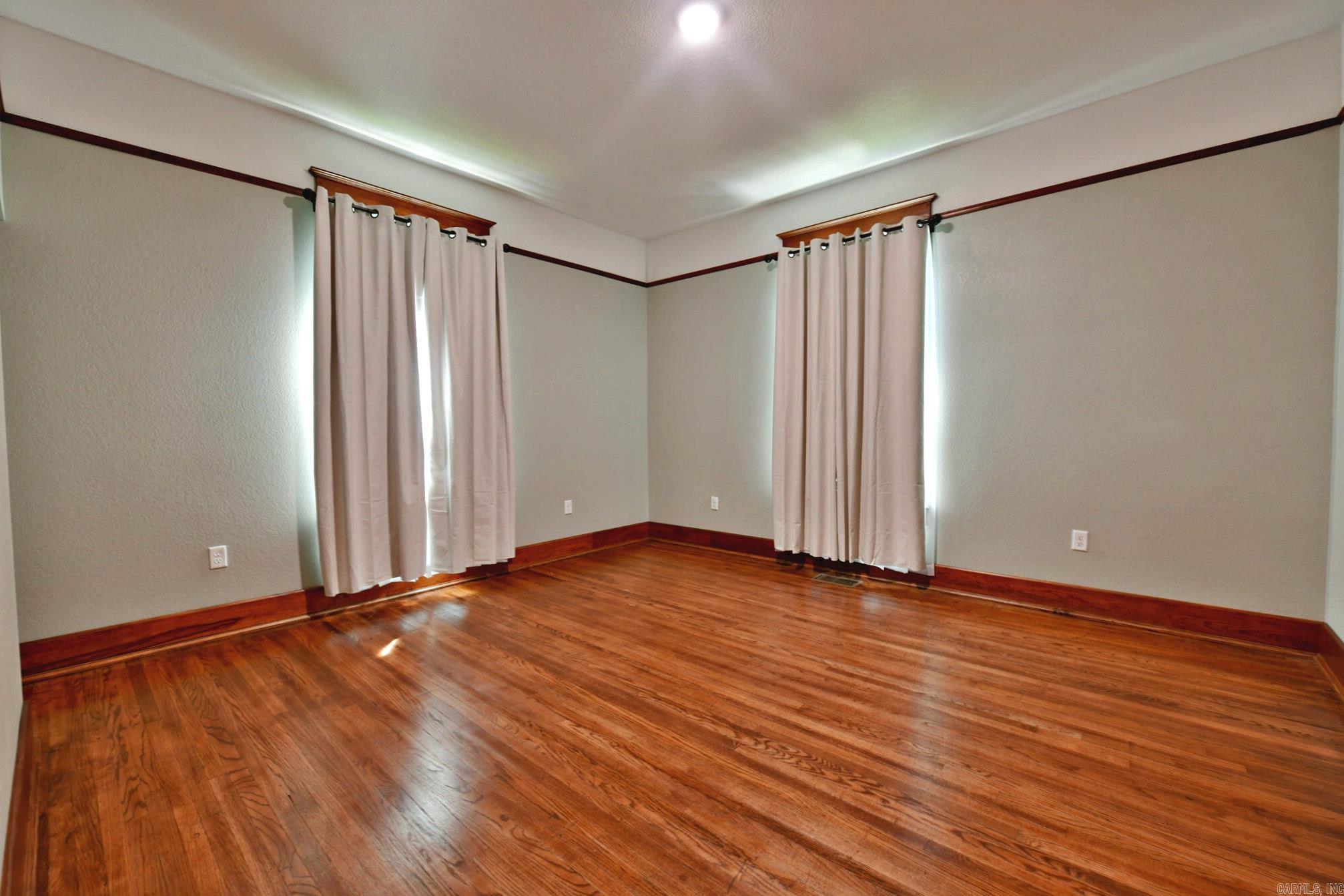 Mena Original - Residential Lease