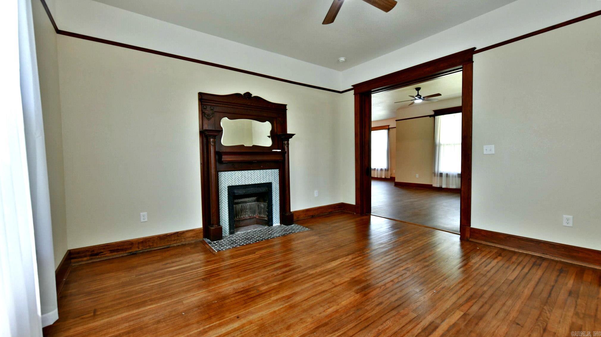 Mena Original - Residential Lease