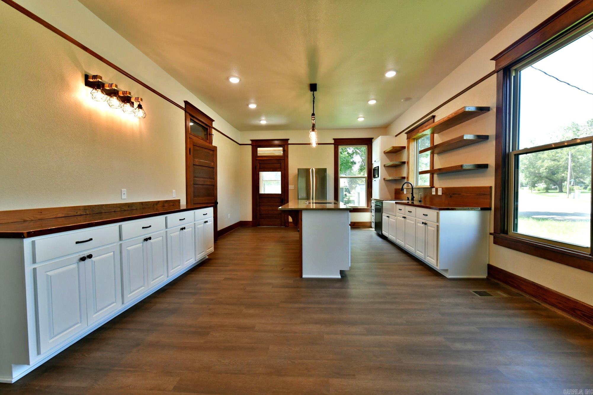 Mena Original - Residential Lease