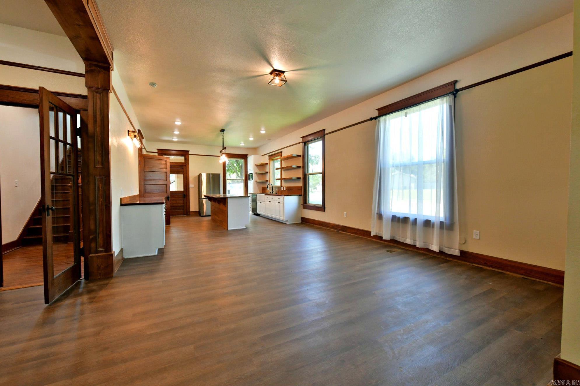 Mena Original - Residential Lease