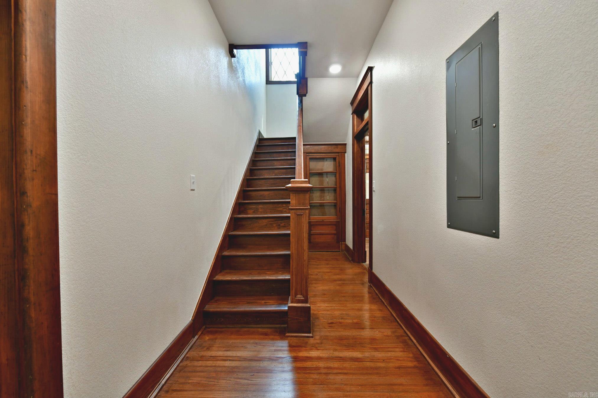 Mena Original - Residential Lease