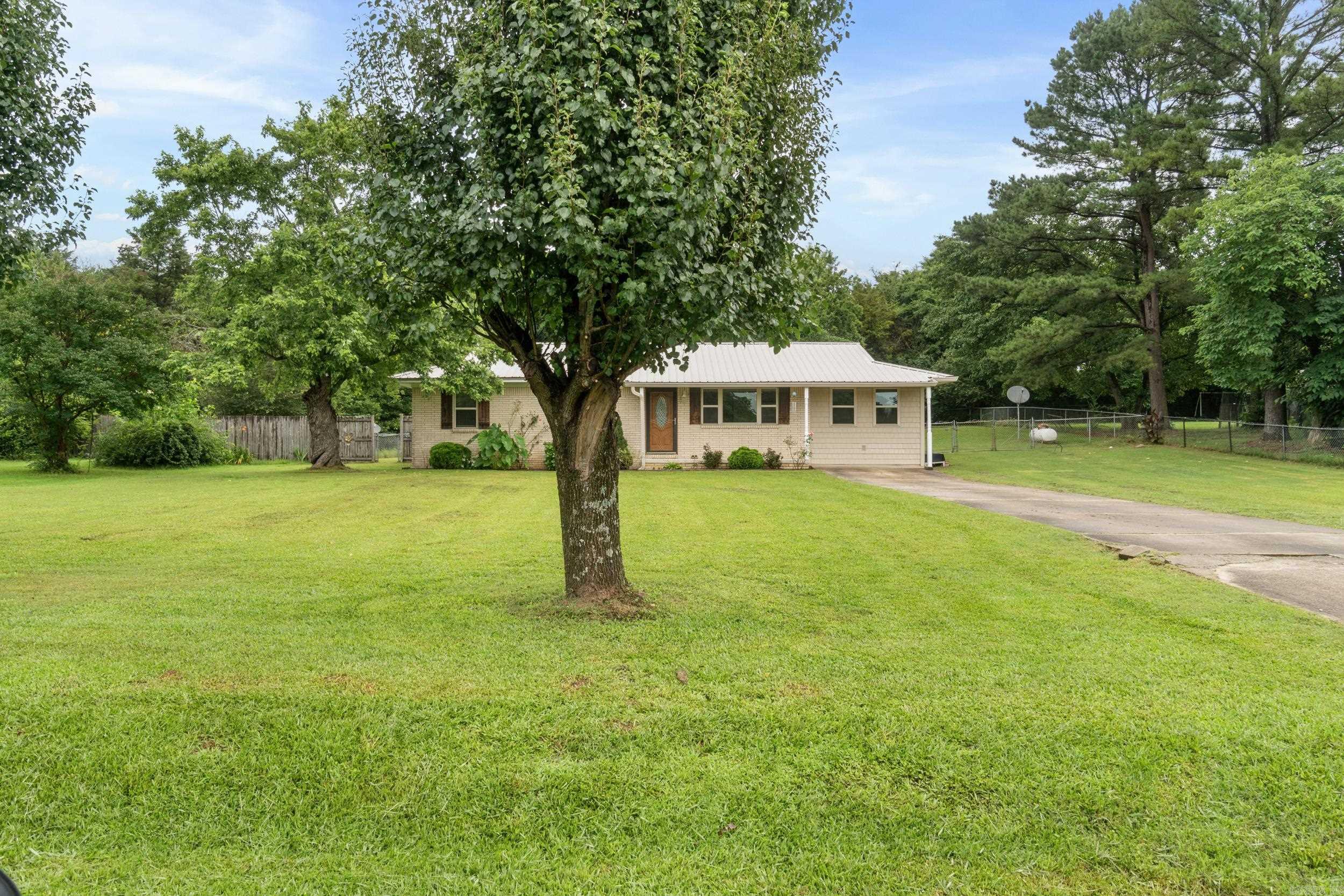 CEDAR CREST - Residential