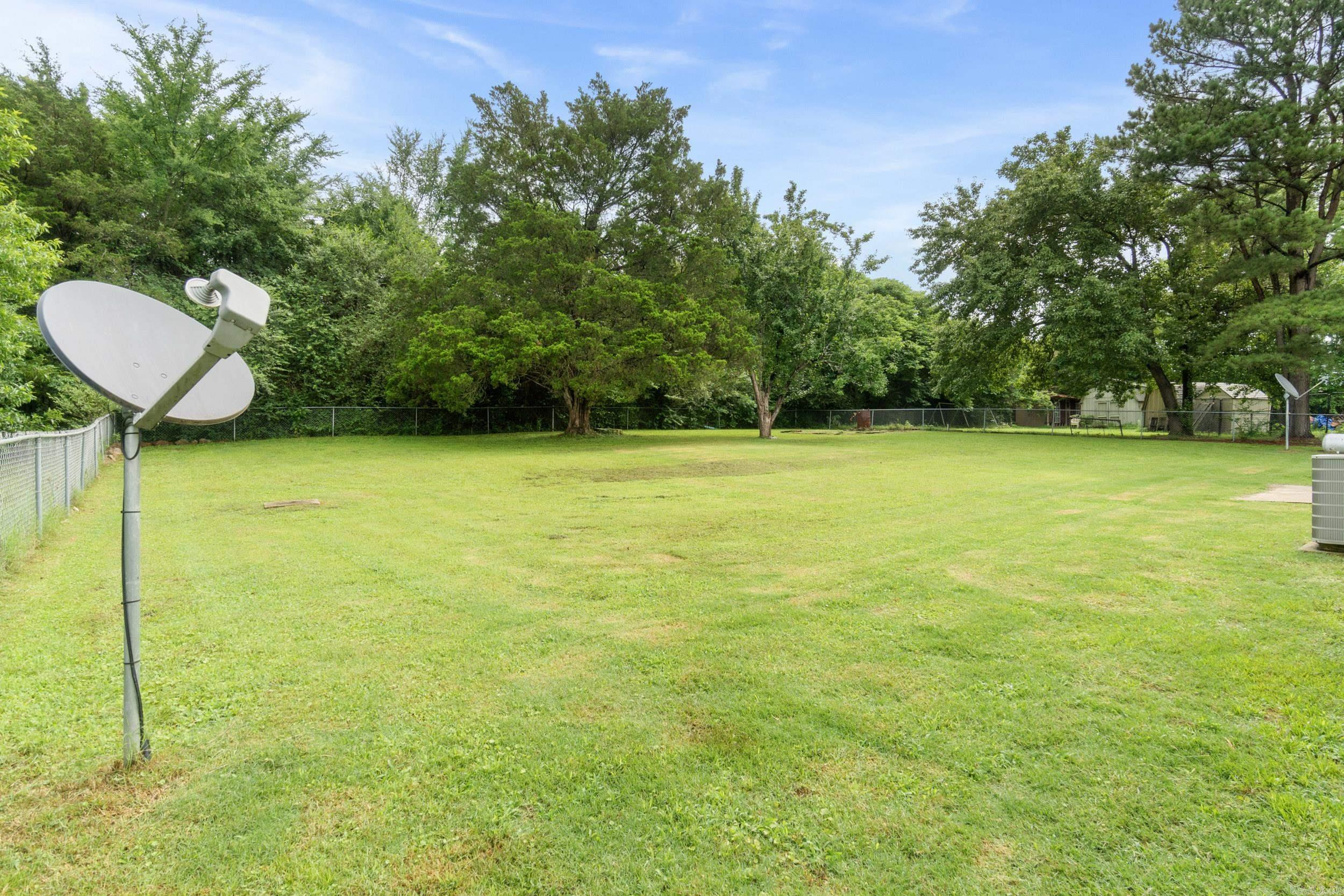 CEDAR CREST - Residential