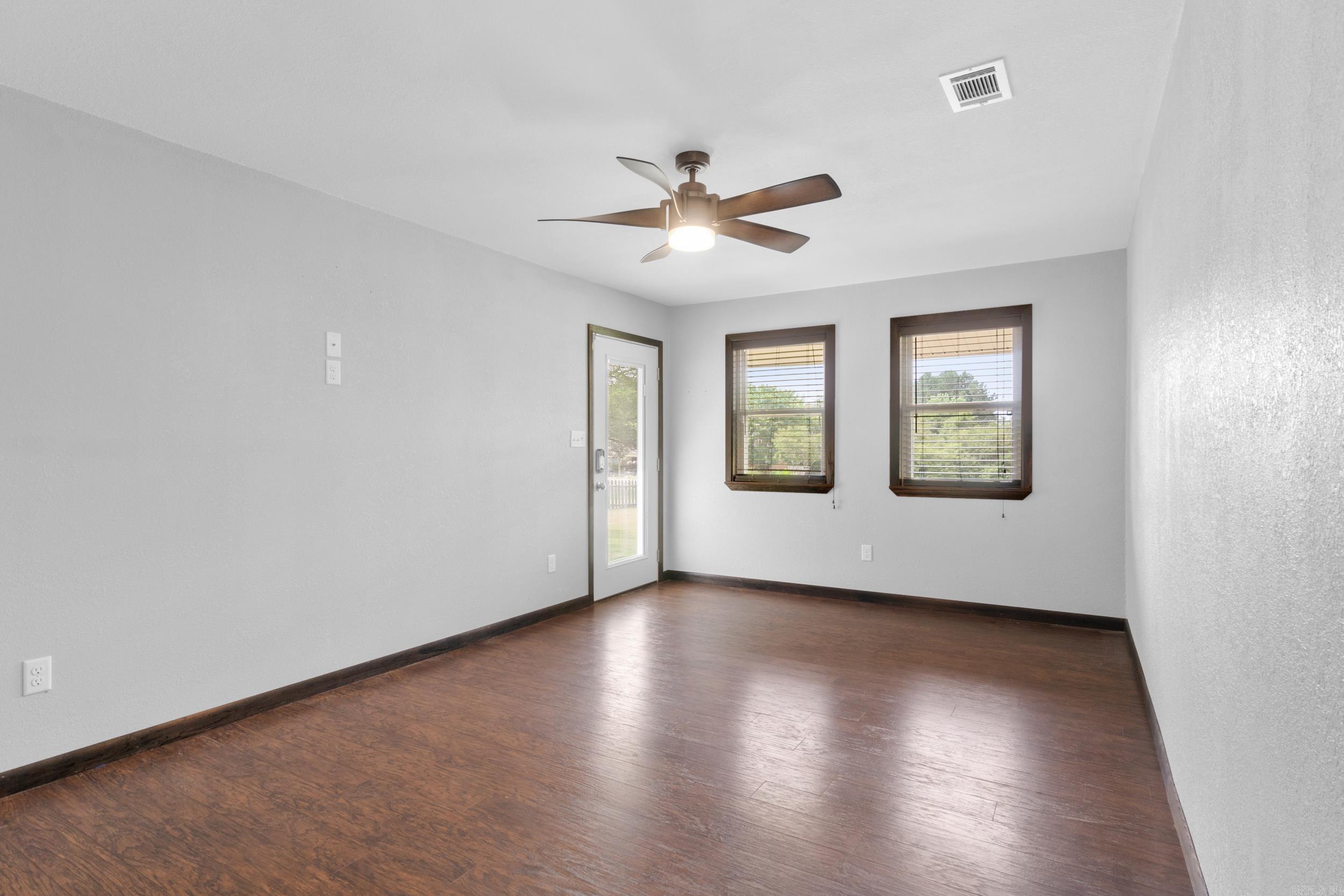 CEDAR CREST - Residential