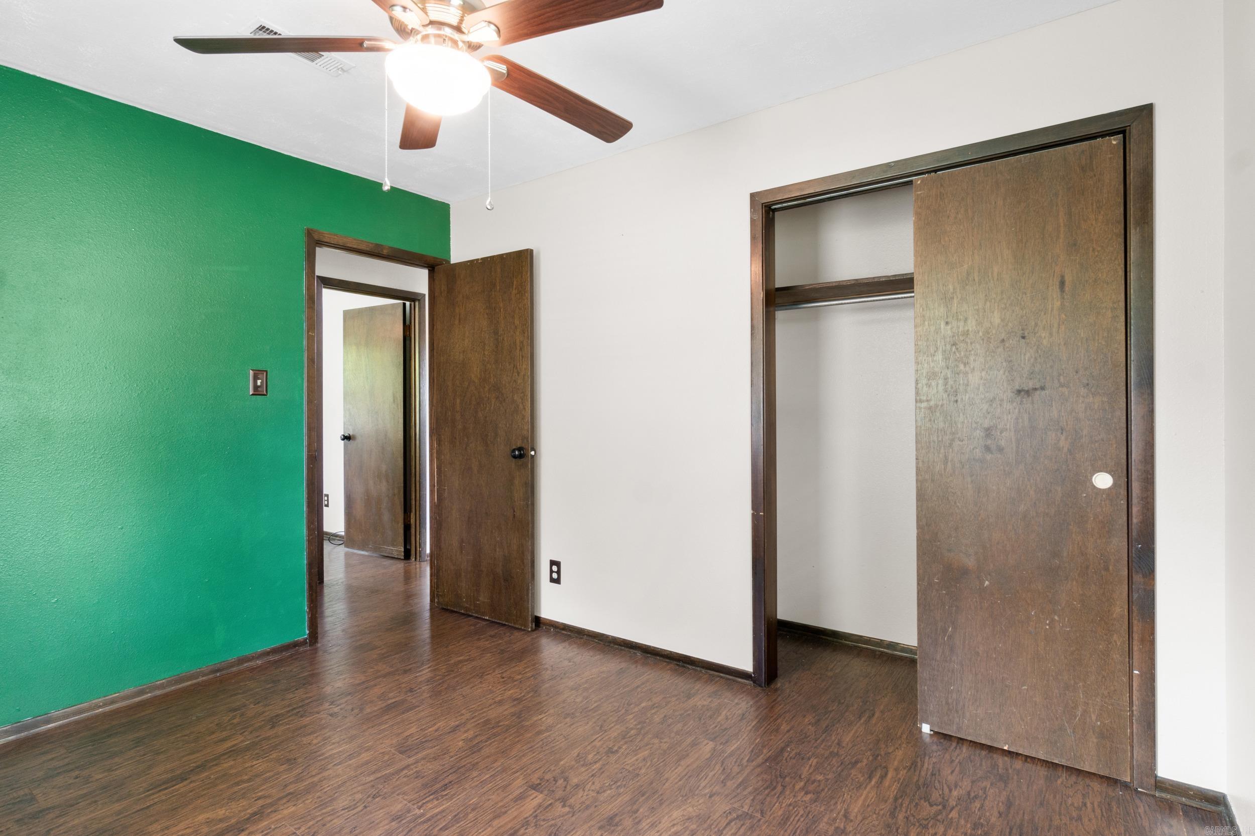 CEDAR CREST - Residential