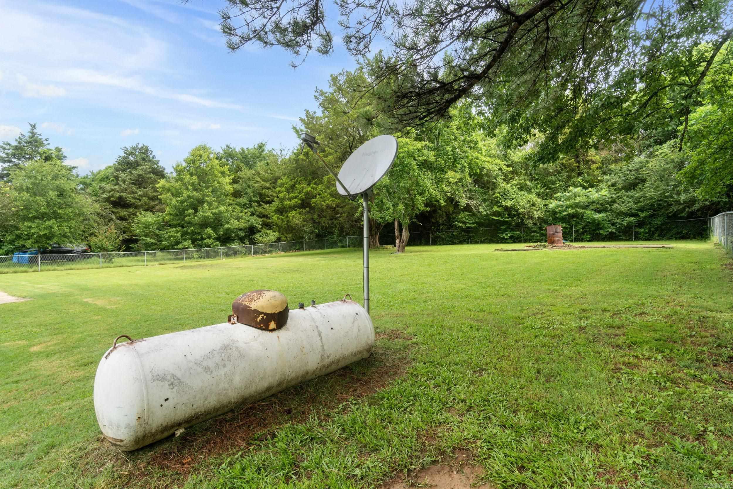 CEDAR CREST - Residential