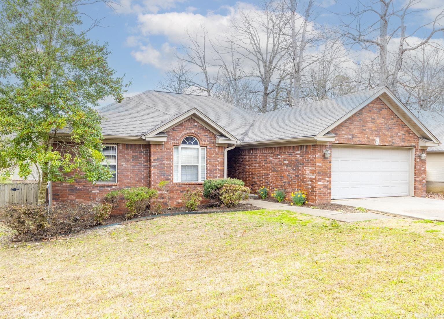 ROLLING BROOK - Residential