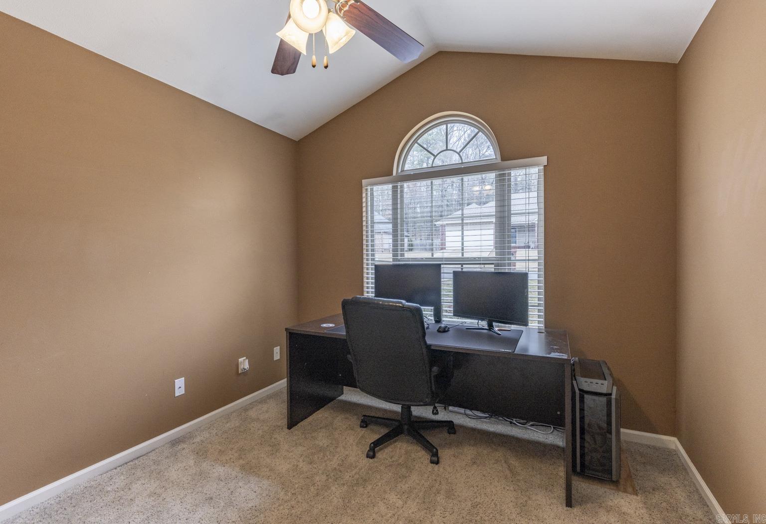 ROLLING BROOK - Residential