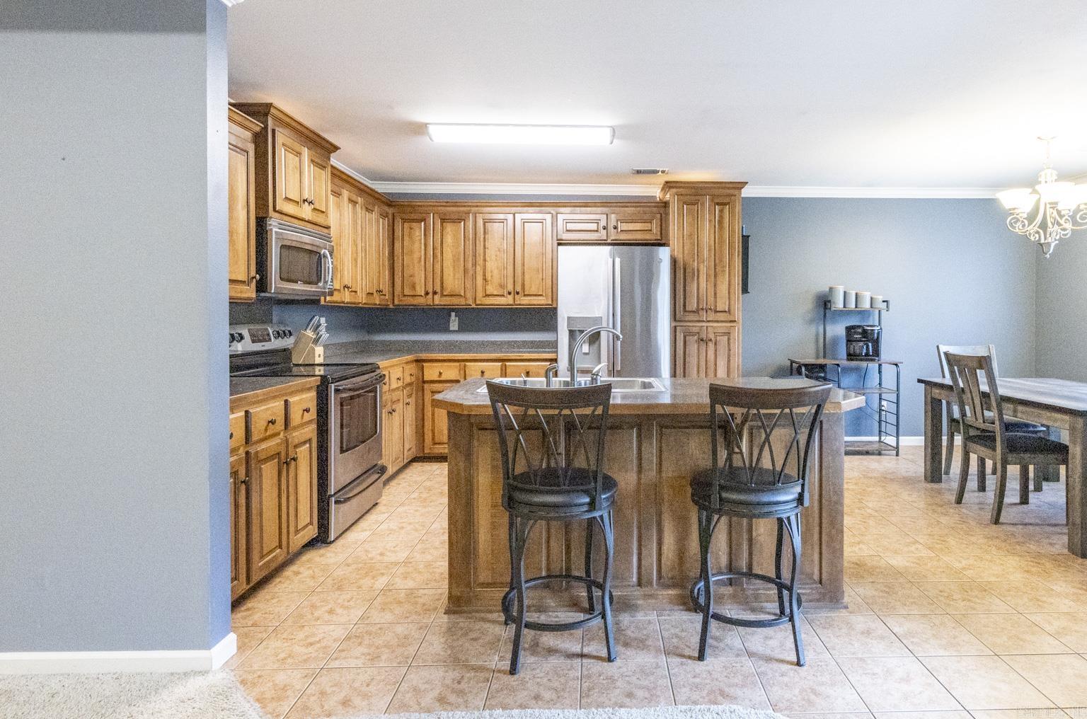 ROLLING BROOK - Residential