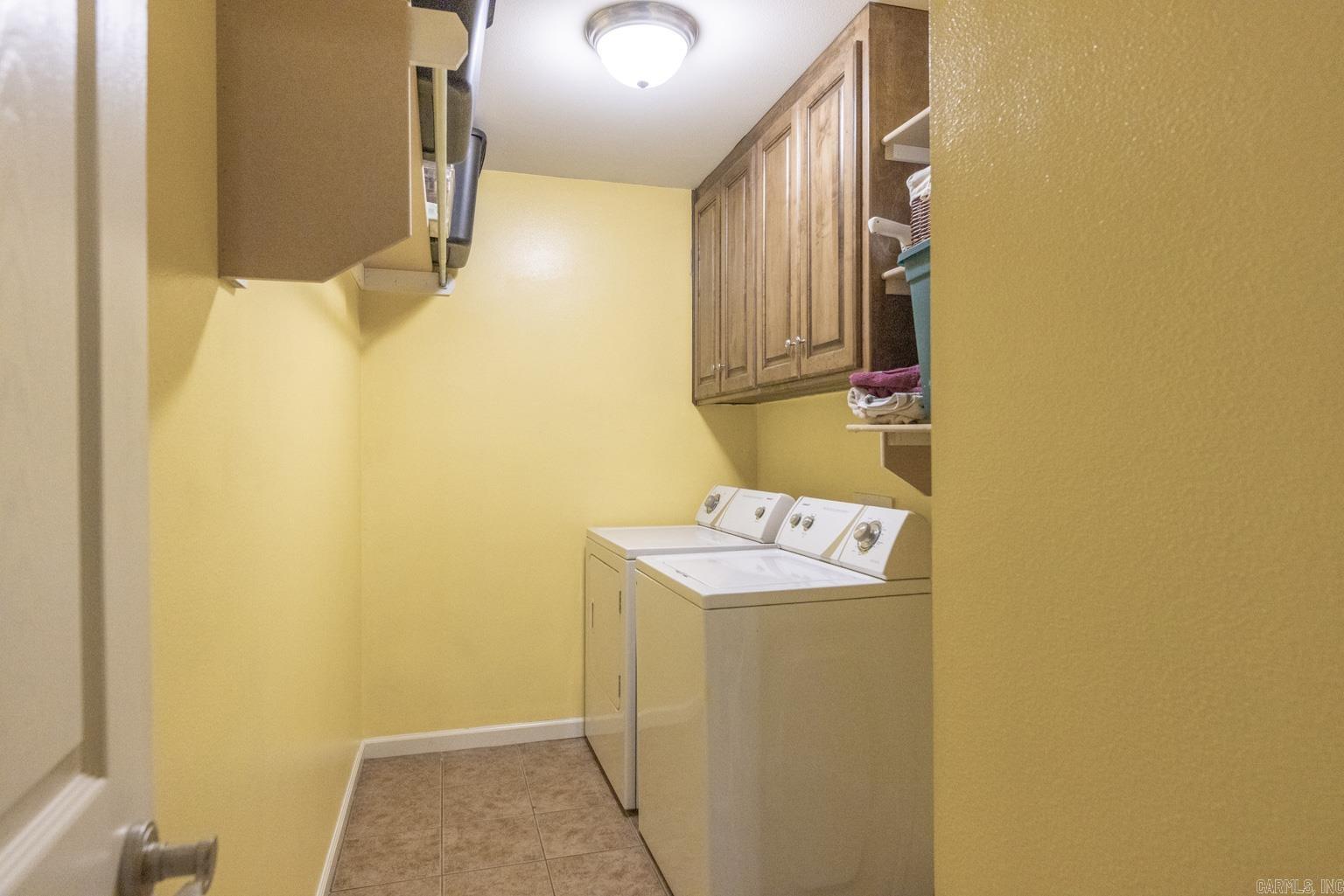 ROLLING BROOK - Residential