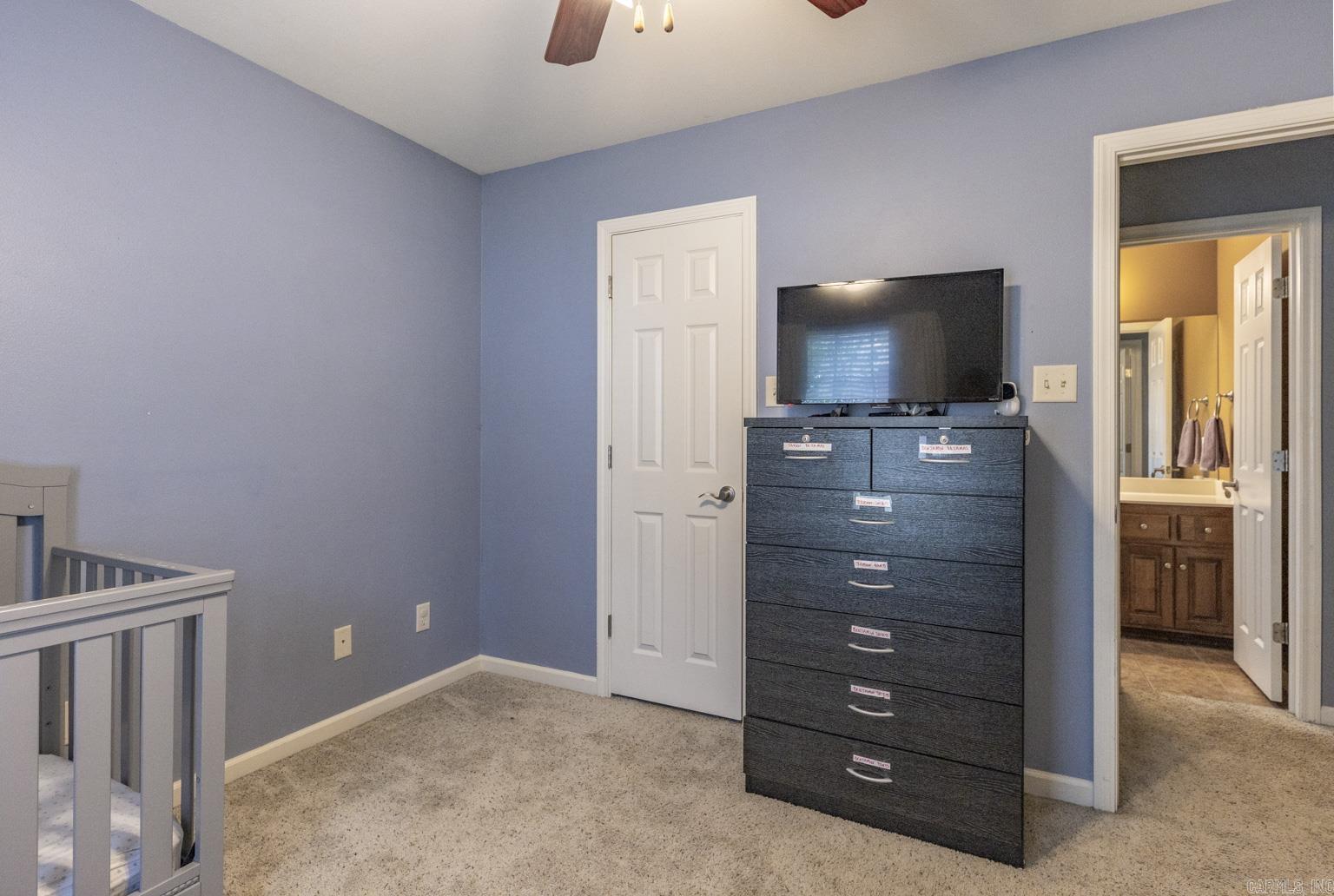 ROLLING BROOK - Residential