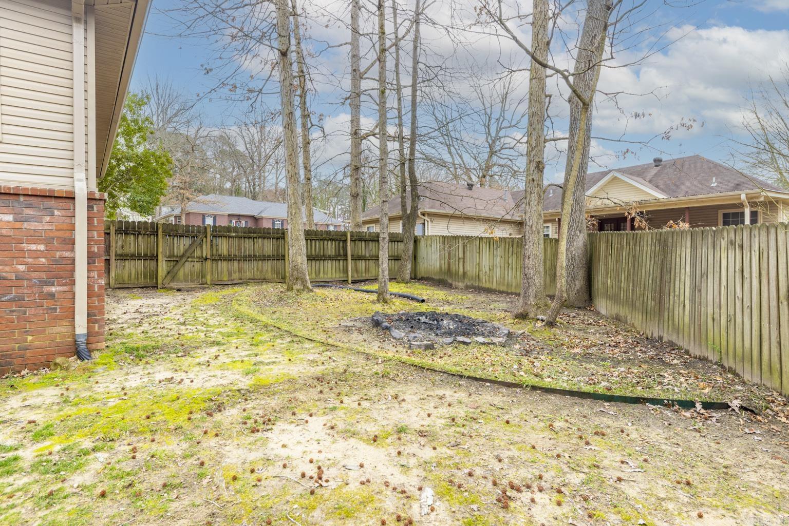 ROLLING BROOK - Residential