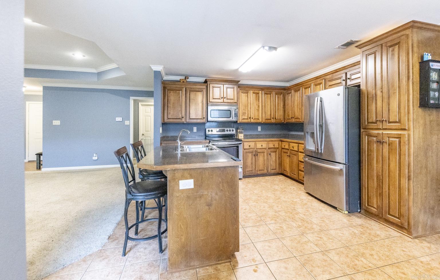 ROLLING BROOK - Residential