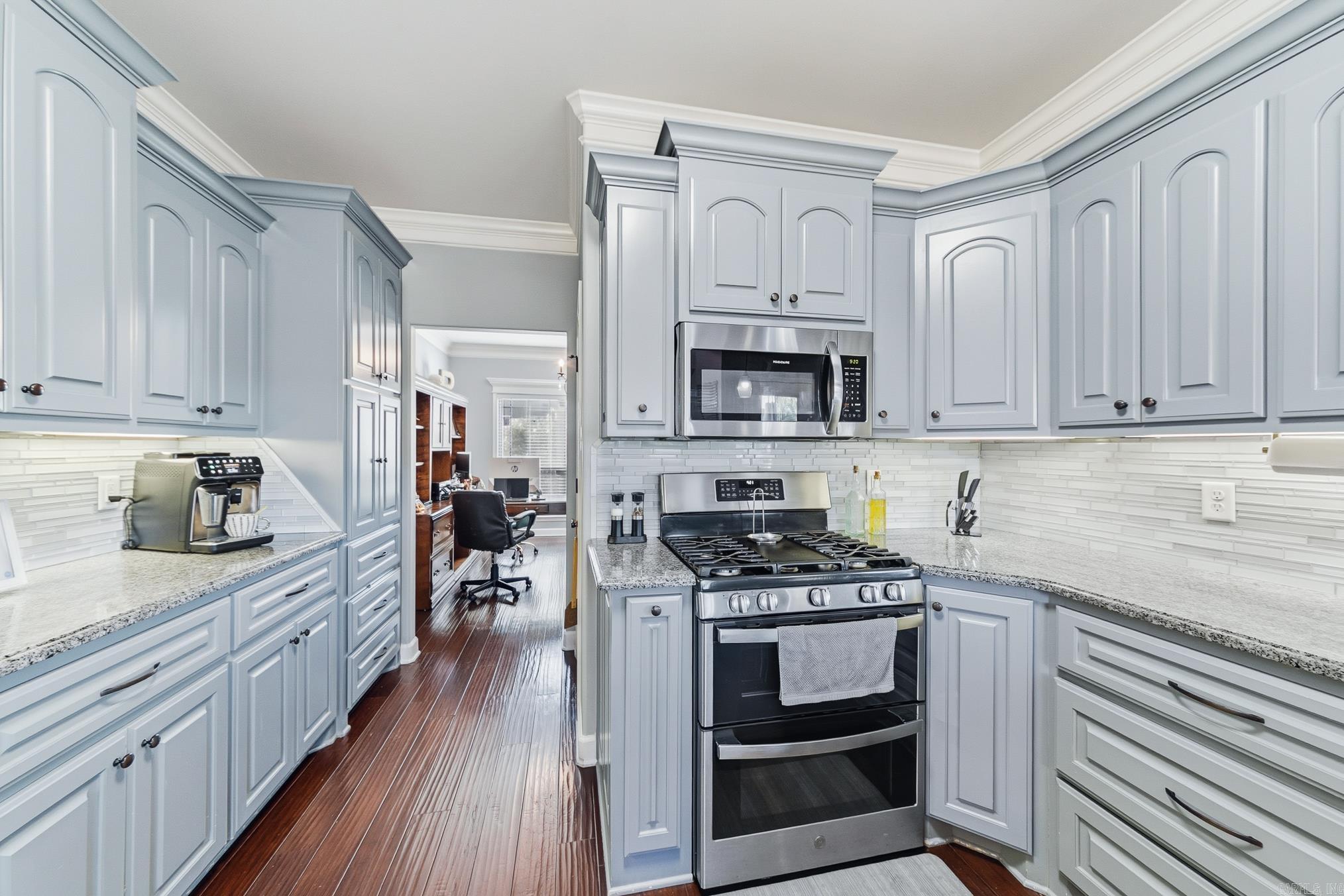 GREYSTONE - Residential