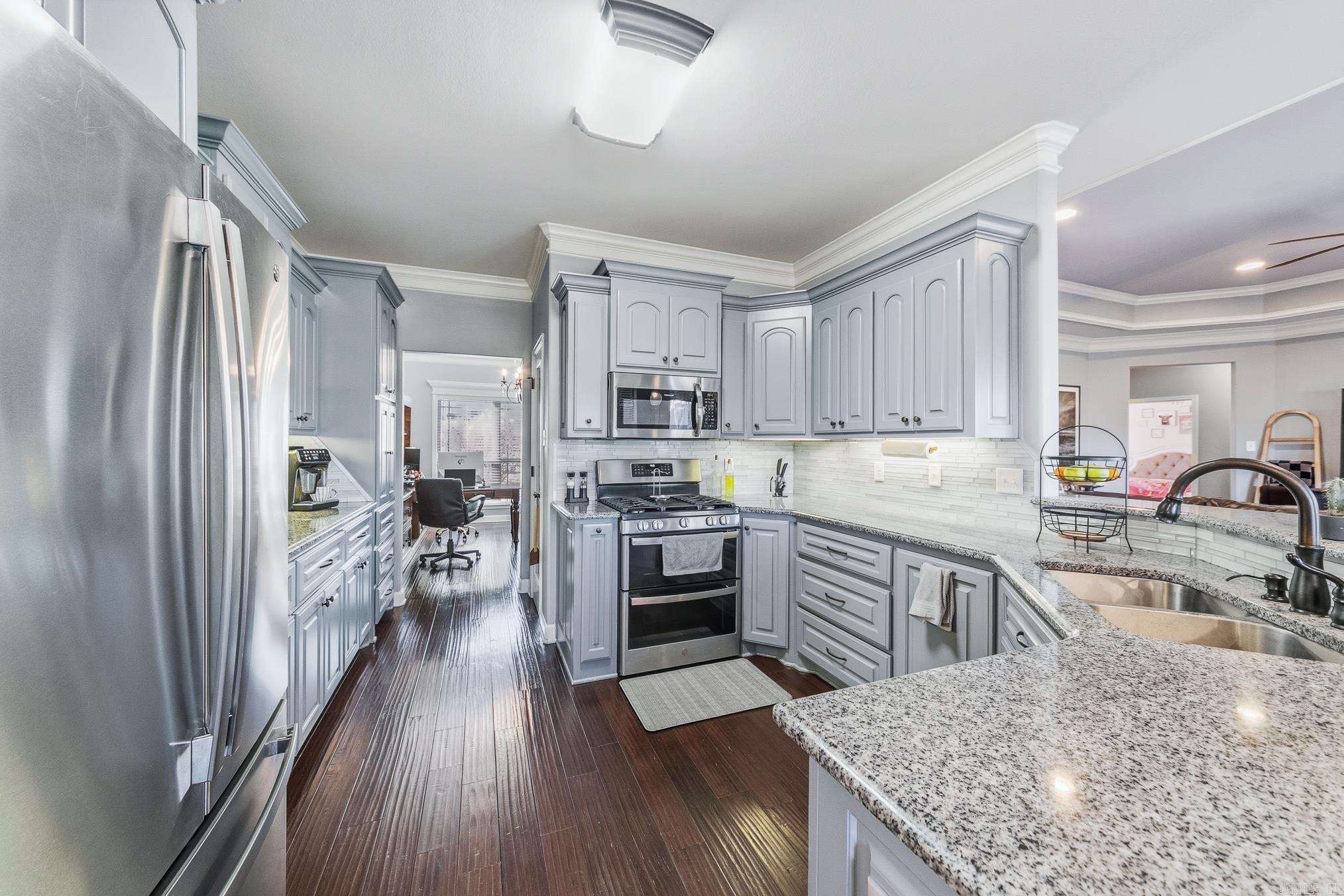 GREYSTONE - Residential