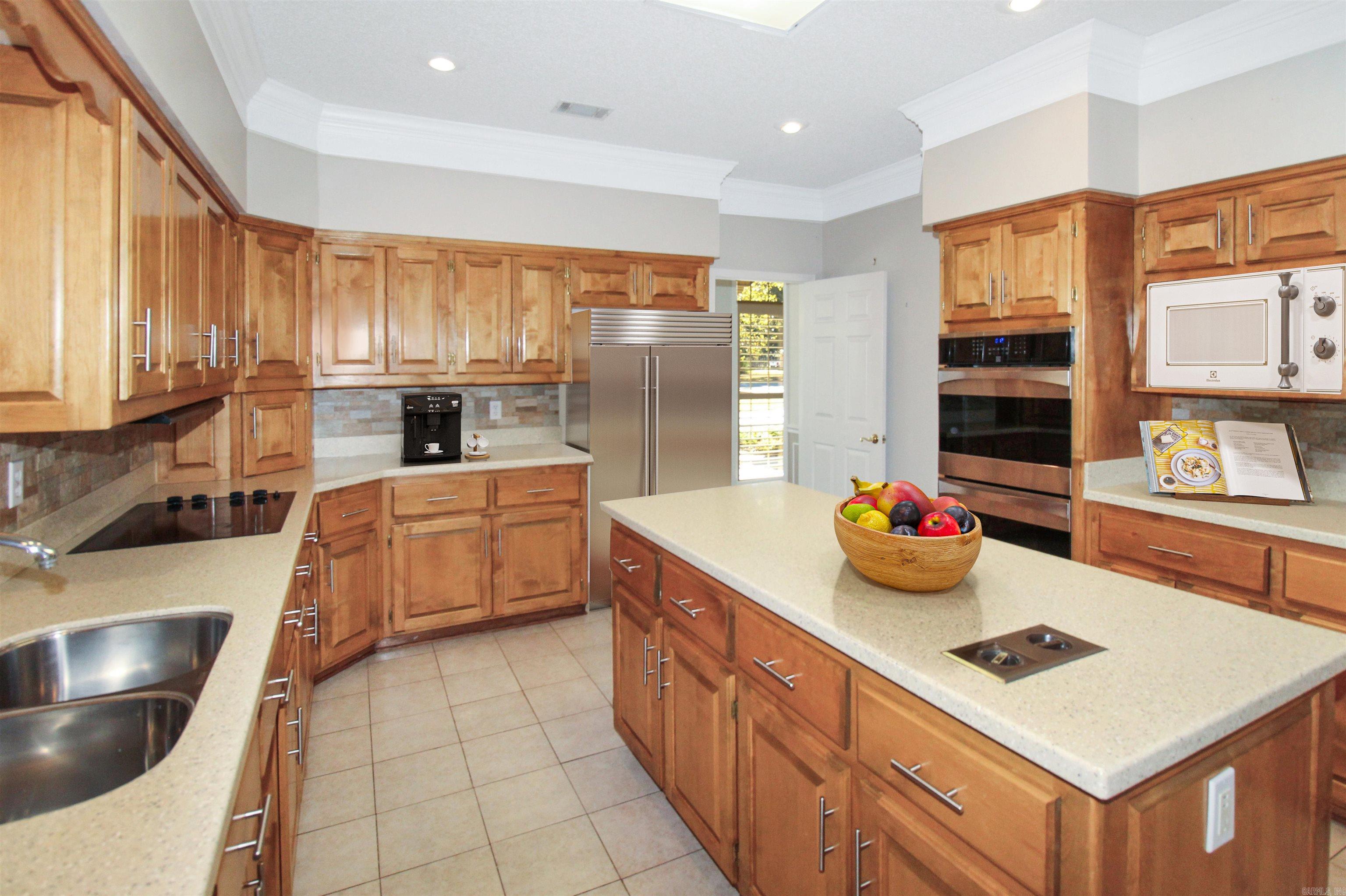 BROWNWOOD - Residential