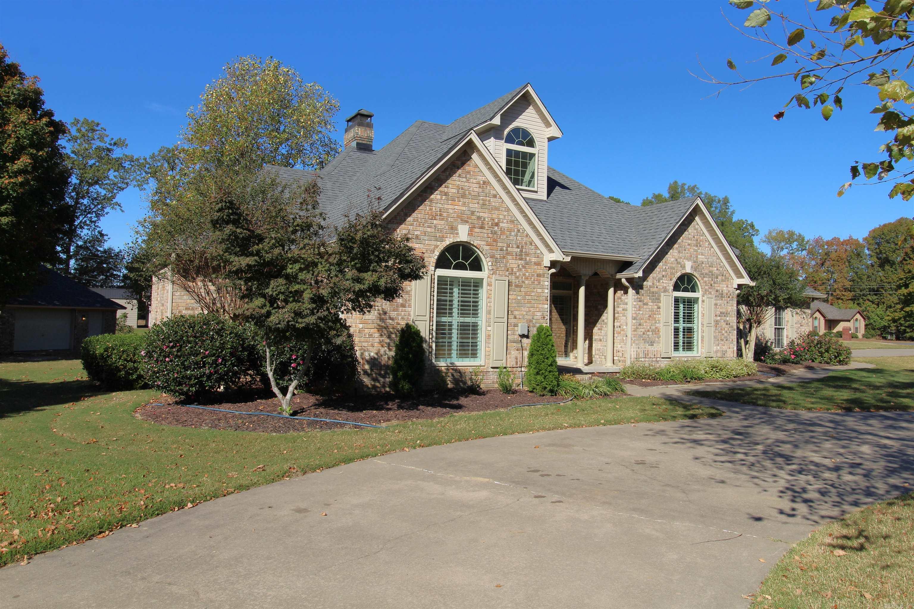 BROWNWOOD - Residential